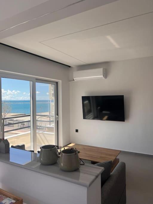 Patras Blue Sea And Sky Deluxe Apartment Екстер'єр фото