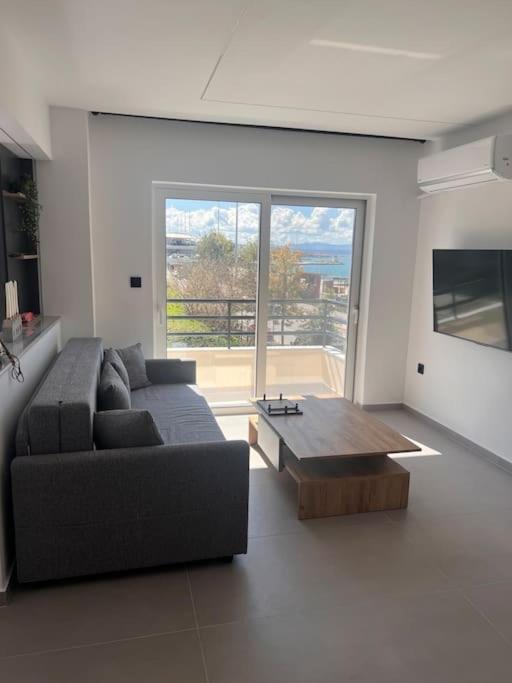 Patras Blue Sea And Sky Deluxe Apartment Екстер'єр фото