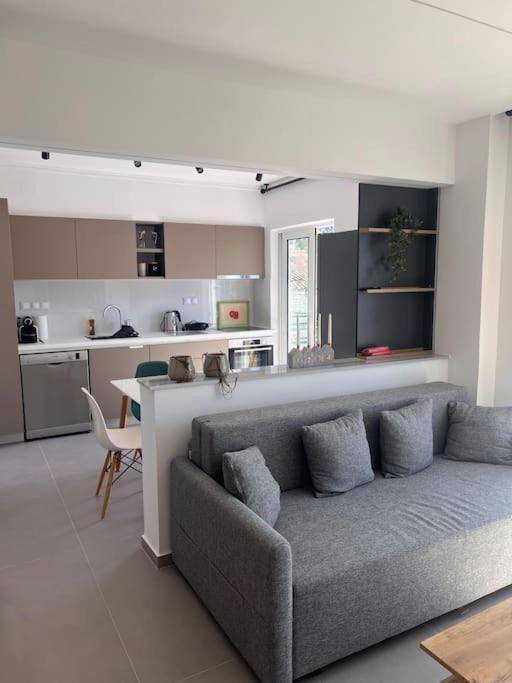 Patras Blue Sea And Sky Deluxe Apartment Екстер'єр фото