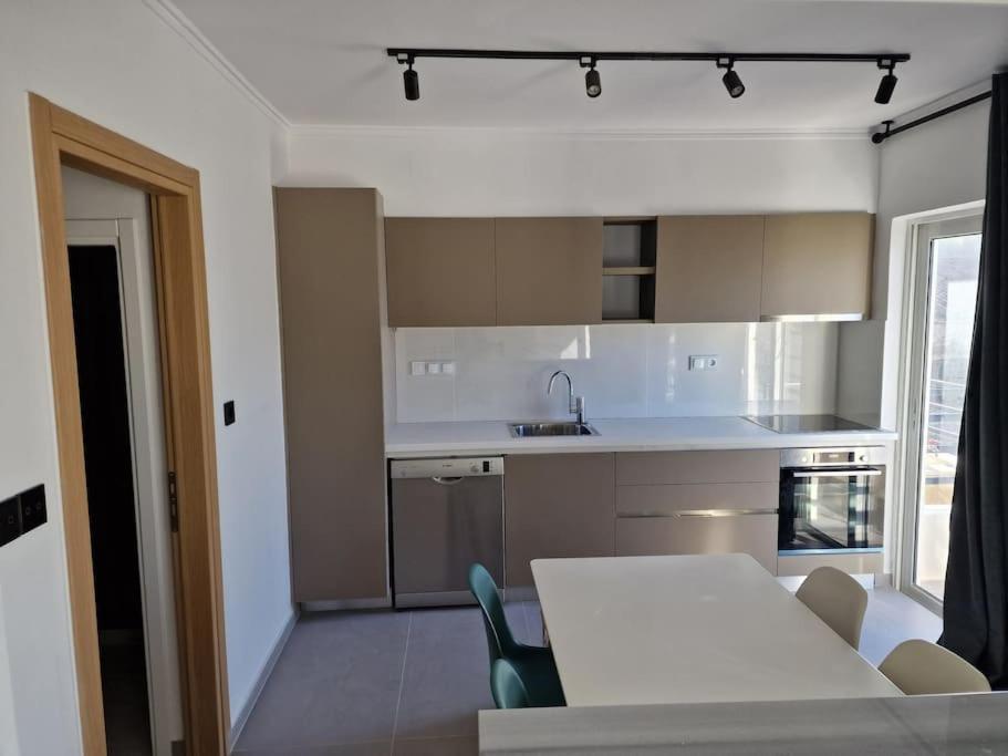 Patras Blue Sea And Sky Deluxe Apartment Екстер'єр фото